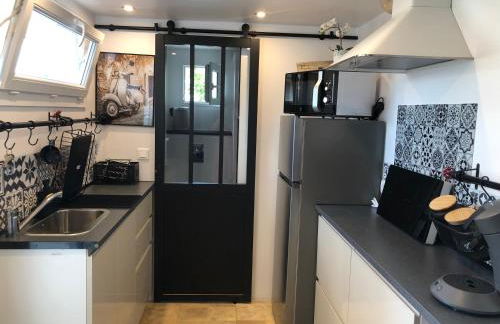 Paris-Eiffel, bienvenue -terrasse -Netflix - Foto 11