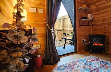 The Laurels - Wood Fired Hot Tub and Firepit - Foto 5