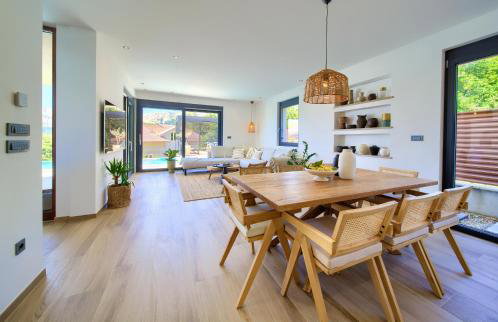 Villa Viverum with heated salt water pool - Photo 24