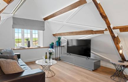 The Studio Cottage - Photo 5