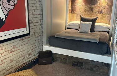 Luxurious Reading Farms Estate sleeps 46 - Photo 13