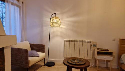 Habitación amplia y tranquila con baño privado en piso compartido - Foto 4