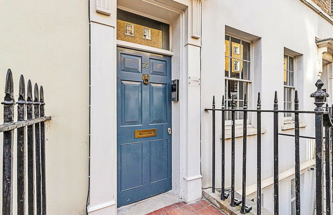 A One-bedroom Apartment Situated In Central London - Foto 24