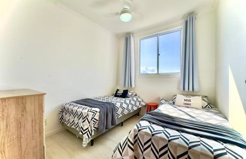 Apartamento a 400M PRAIA com PISCINA sacada com CHURRASQUEIRA privativa Wi-Fi Portaria 24h PLAYGROUND INFANTIL Quadra de esportes e vaga privativa de GARAGEM Reserve agora mesmo - Foto 19