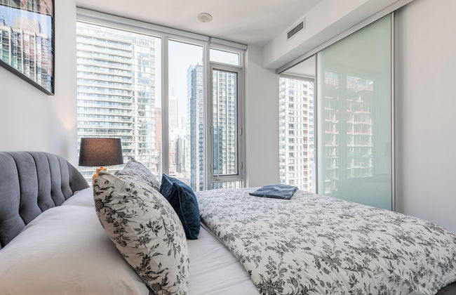 The Estate Entertainment District - Photo 9