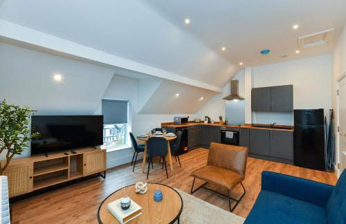 Stylish Two-Bed Home Near Nature & Transport Links - Foto 1