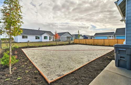 Ocean Shores Getaway with Fireplace and Hot Tub! - Foto 27