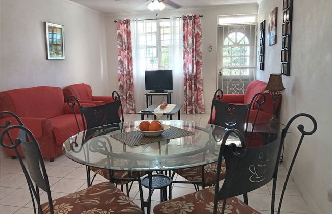 Cumber's Tropical Apartments - Foto 68