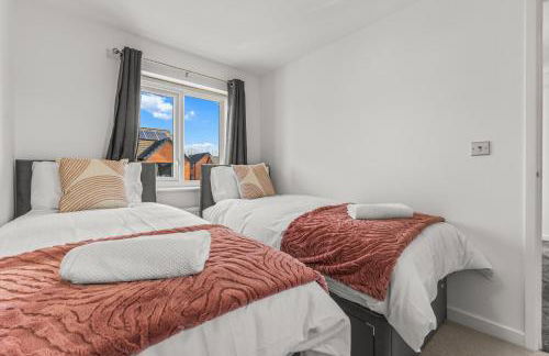 Large Family House with free parking - 3 bedrooms 6 beds - Foto 13