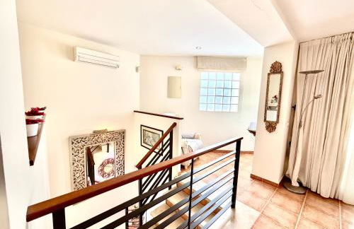 V Centenario free parking by Staycare - Photo 13