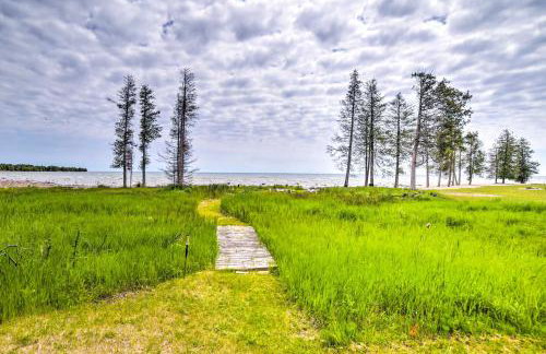 Secluded Lake Michigan Home Private Fire Pit - Foto 29