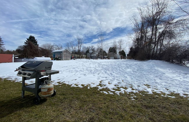 Rutland's Hidden Gem: 2 Br/1ba Renovated Home Close To Everything 2 Bedroom Home - Foto 20