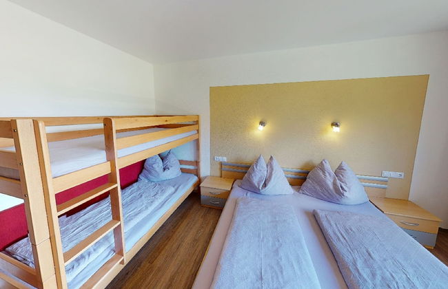 Idyllic Apartment in Stumm With Garden - Photo 10