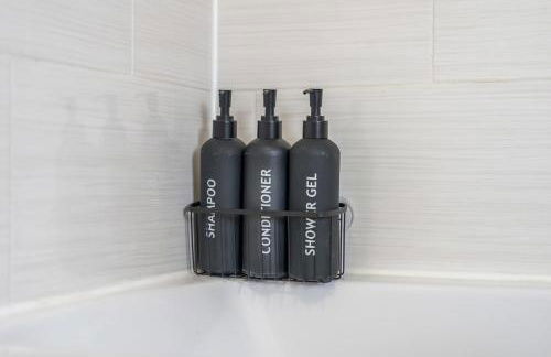 #93 Stylish Warwick Home - 10 mins to Warwick Castle - Sleeps 6 - " Perfect for Contractors and Families - Free Parking" - Foto 30