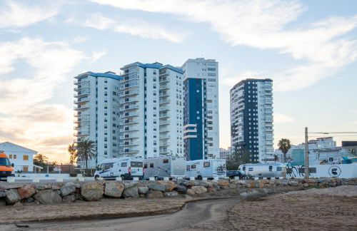 Apartamento en complejo residencial con piscina y garaje a 100m del mar - Foto 36