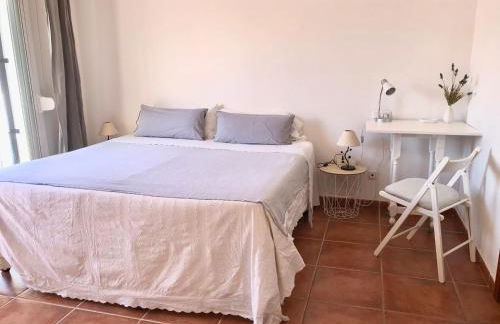 Charming 1 bedroom suite with shared kitchen next to Puerto Banus - Foto 4