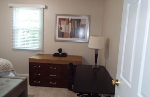 9 Bedroom 6 Bath - Entire House - Foto 50