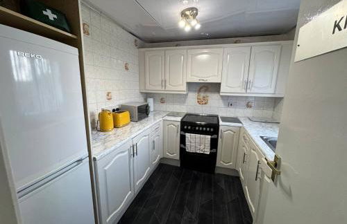 Abdul's Apartment BGH Free Parking - Foto 25