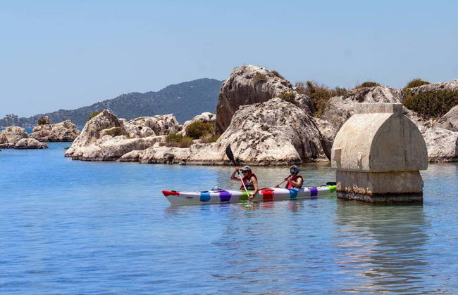 Balade en kayak sur l'île de Kekova - Photo 1