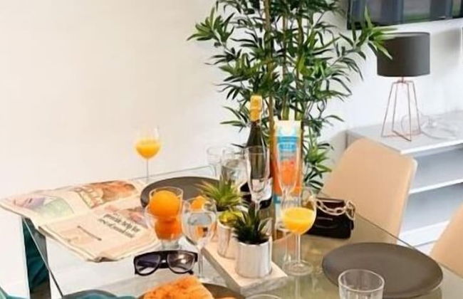 Tudors eSuites Luxury House Garden - Foto 12