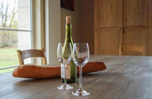 Beautifully located country house with heated pool - Foto 35