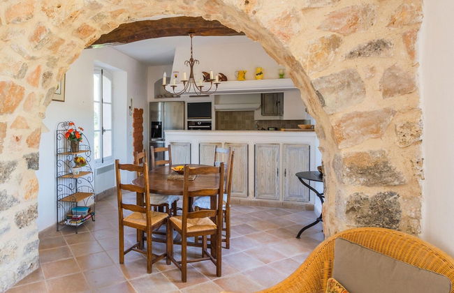 Chateau in Lorgues With Pool & Vineyard Views - Foto 24