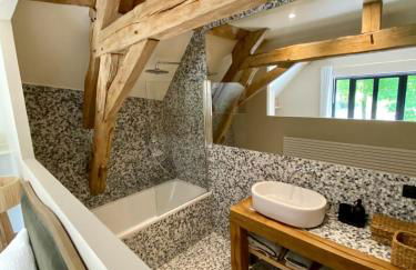 Beautiful Farmhouse - 1h40 South Paris - Foto 11