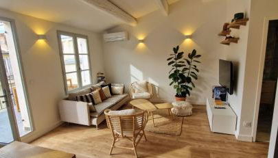 Terrasse - Hyper centre - 2 chambres - Parking gratuit - Calme & lumineux - Arrivée autonome - Foto 5