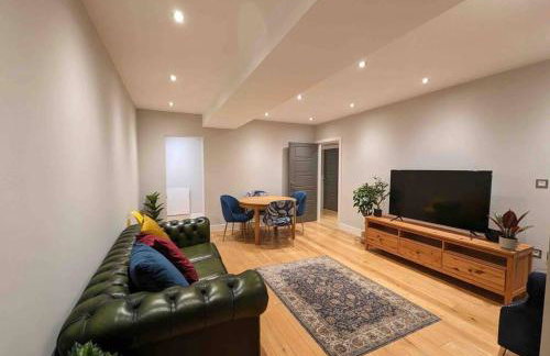 Elegant Central Brentwood Flat - Foto 1