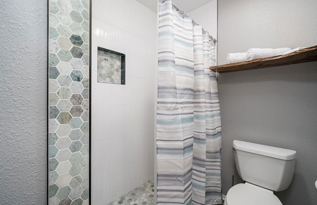 Bay House Condos - Foto 77