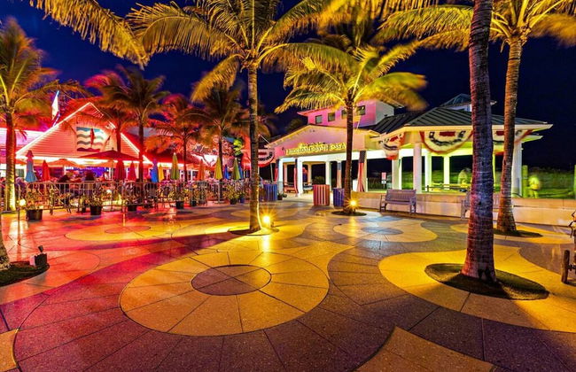 Walking Distance to the Beach 3Br House With Pool - Foto 44