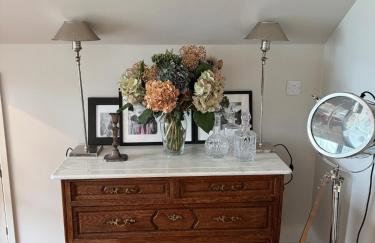 The Writers Lodge, serene luxury country escape - Foto 13