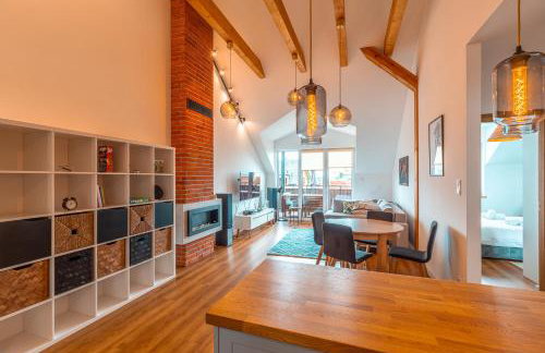 Modlnica Wierzbowa Cosy Apartment by BookingHost - Foto 1