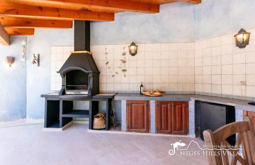 Spacious Villa Santa Fe - private pool, big garden and A/C close to Sitges - Photo 8