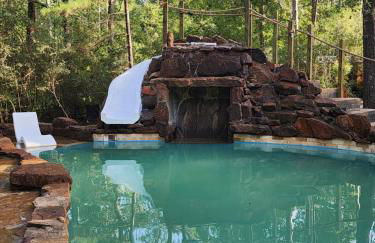 Waterfront Lonestar Cabin in a Magical Forest - Foto 27