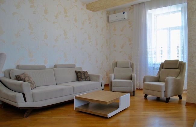 Apartment on Murtuza Mukhtarov 185-119 - Foto 6