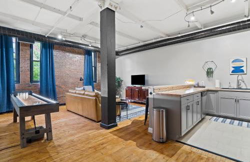 Lakefront Loft - Downtown - Shuffle Board Table - Foto 10