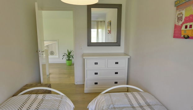 Tastefully Decorated Holiday Home With Rural Location Near the Sea - Foto 3, Zimmer