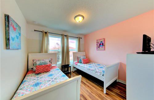 4 Bedroom SunHaven Townhouse with Pool Near Disney - Foto 29