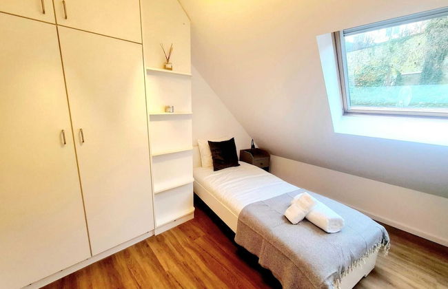 New Large 2 bedrooms with Parking - Foto 4