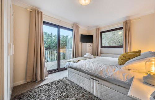 4 Bed House - Sleeps 9 - Hottub - Parking - Foto 31