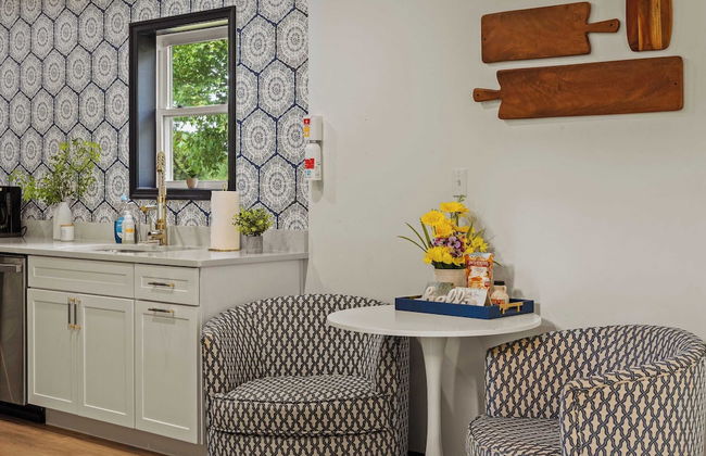 For Lake Sake by Avantstay Lakefront + Hot Tub + View - Photo 22