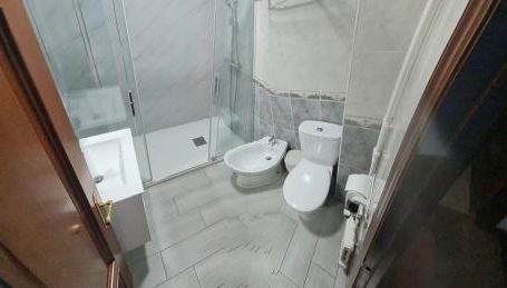 Apartamento Turístico Menéndez Pelayo -Vigo - Foto 4, Shower