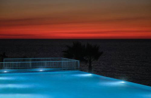 Little Bird Lesvos - Photo 18