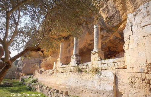 Da noi. Nella città dell'acqua e della pietra. - Foto 16