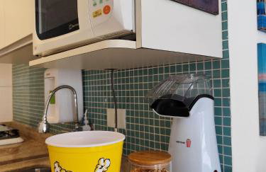 Apto 5E - 2 Quartos com Ar Condicionado, 2 Banheiros, 1 vaga e Internet - Frente ao Mar - Foto 16