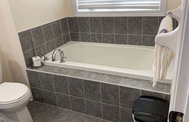 Home Stay Canada - Photo 6