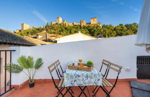 San Pedro Alhambra Views 3BR - Foto 2