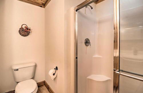 Private Sapphire Valley Resort Cabin with Mtn Views! - Foto 15