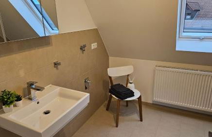 BeMa Apartments Hallstadt - ruhig, zentral, geräumig und in unmittelbarer Nähe zu Bamberg - AS5 Two - Foto 21